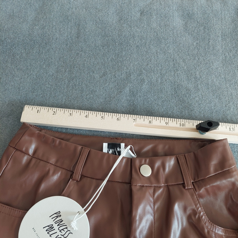 NWT Princess Polly Brown Faux Leather High Rise Straight Leg Pants - Size 4 - Picture 3 of 10